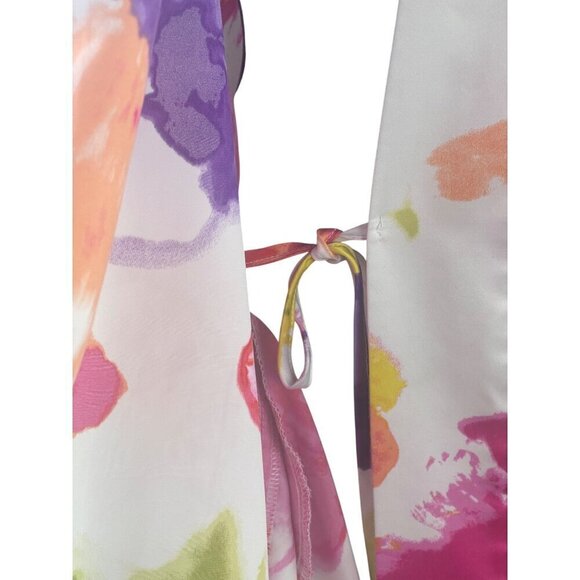 Natori womens robe small multi floral 48’ long 42’ chest - Picture 4 of 7